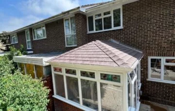 No Sunlight Fading Protect the contents of the room and eradicate fading from direct sunlight (UV rays). If you’re worried about loss of natural light, then ask about a conservatory skylight.